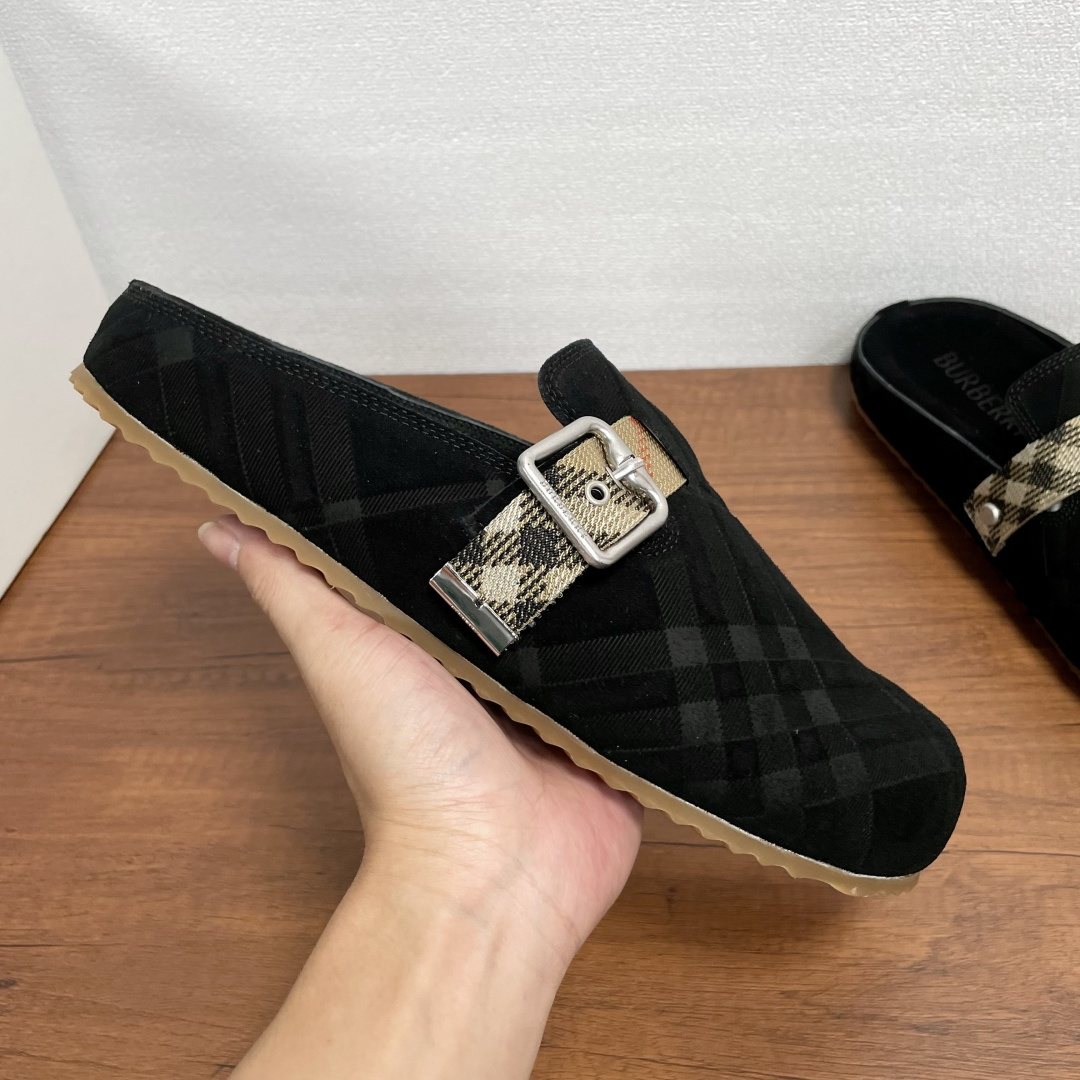 Burberry Men's Patterned Slip-On Sandals
